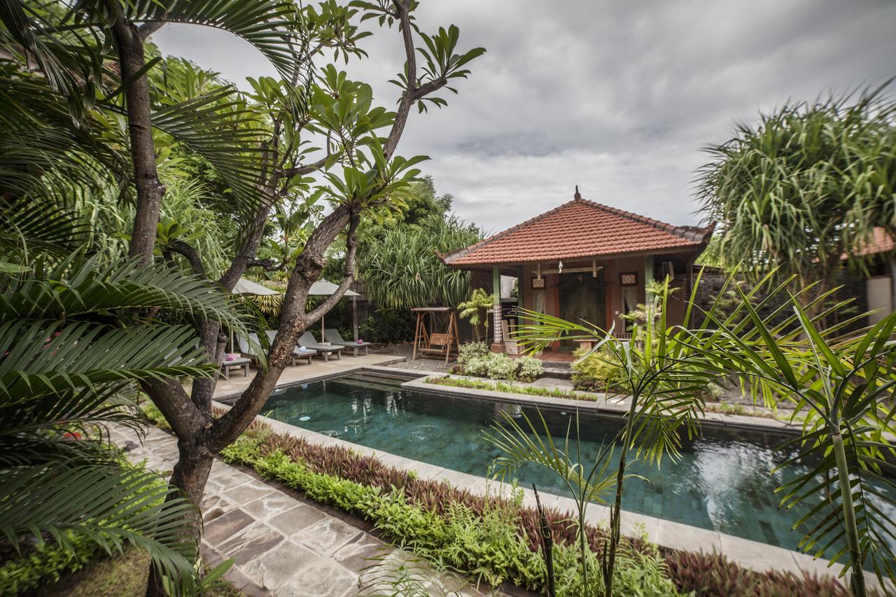 Global Royal Pemuteran Hotel Exterior photo